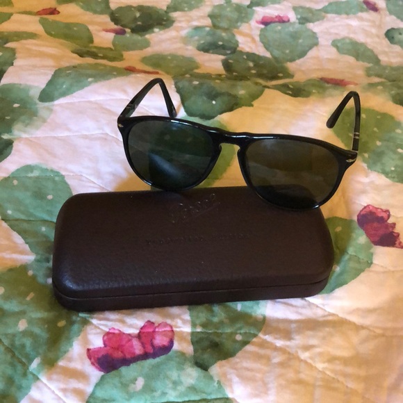 Persol typewriter edition sunglasses polarized